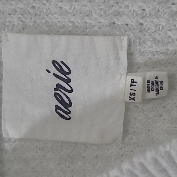 Women's Aerie Oversized Sweater - Picture 2 of 4